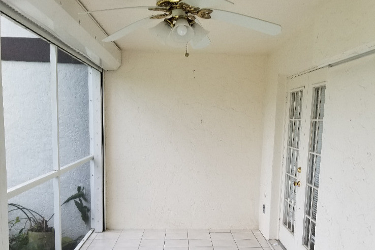Building Photo - 1385 Mainsail Dr