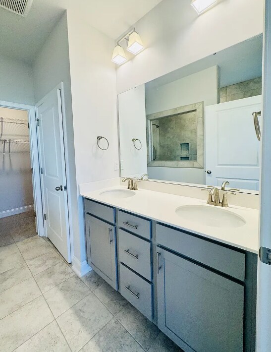 Building Photo - 2422 Capri Ct