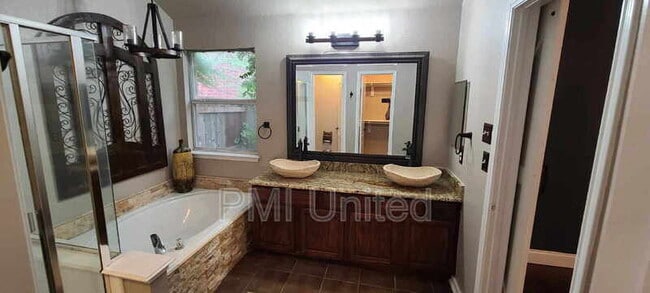 Building Photo - 3109 Blake St