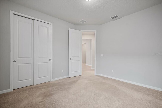 Building Photo - 5685 Arborvista Dr