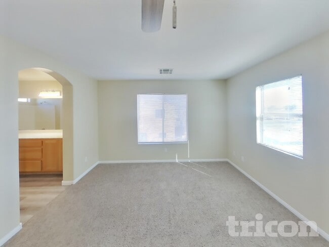 Building Photo - 1590 Johnny Loftus Ct