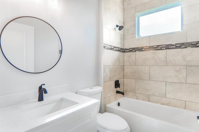 Building Photo - 4540 SW 170th Street Rd