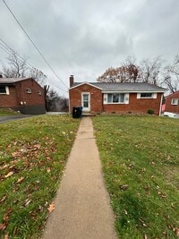 Building Photo - 506 Crescent Boulevard Extension