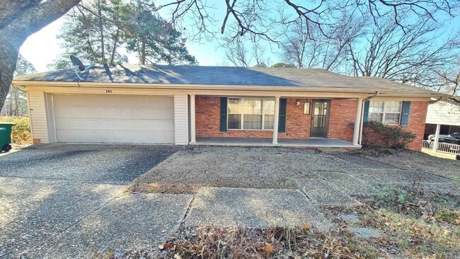 Primary Photo - 101 Shamrock Dr
