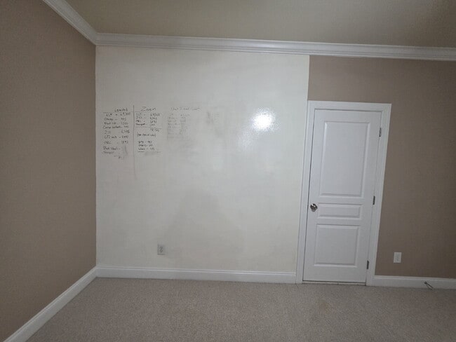 Building Photo - Spacious 4-Bedroom Home for Rent in Kings ...