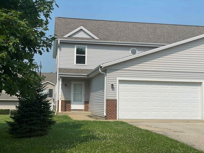 Primary Photo - N7743 Maple Ridge Rd