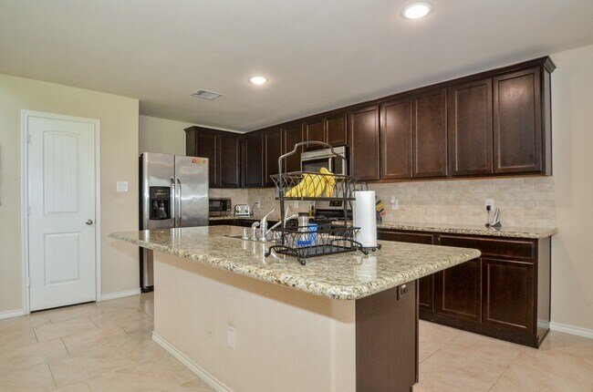 Building Photo - 9426 Barton Crossing Ln