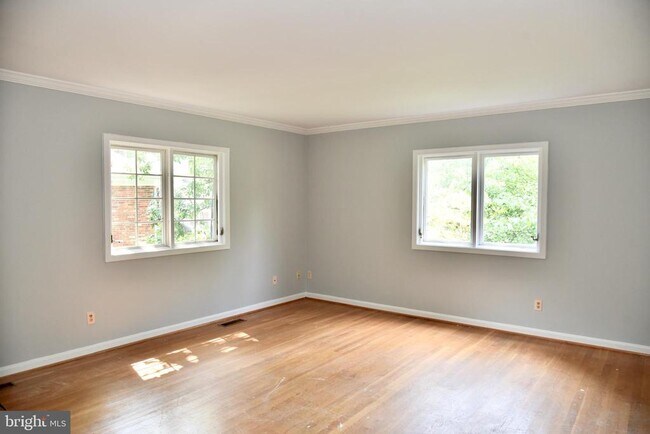 Building Photo - 1011 Shipman Ln