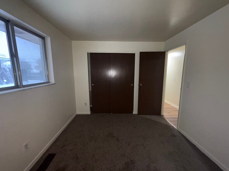 Bedroom - 5317 Greencroft Dr