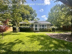 Building Photo - 4201 Winedale Ln