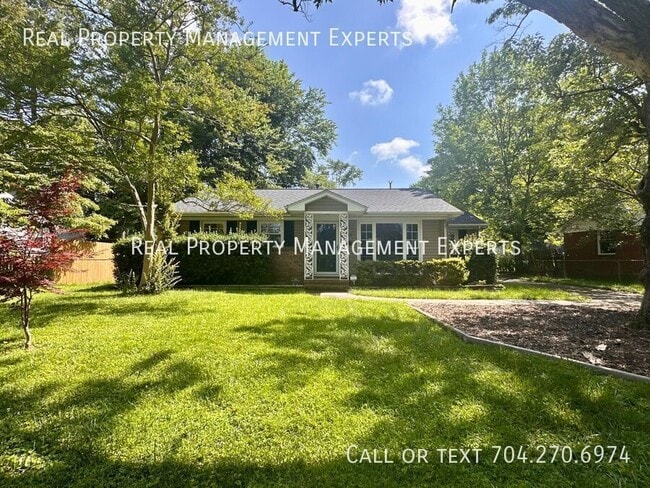 Primary Photo - 4201 Winedale Ln
