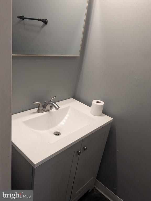 Building Photo - 51 Noble Rd