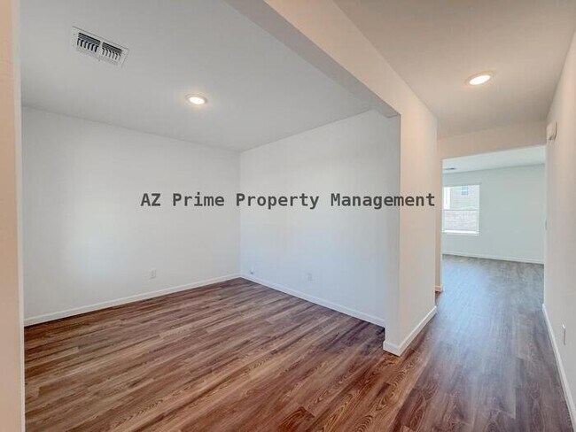 Building Photo - 239 Sonoran Vis Cir
