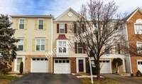 Building Photo - 44126 Tippecanoe Terrace