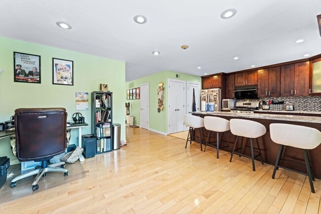 Building Photo - 576 Sanderling Ct