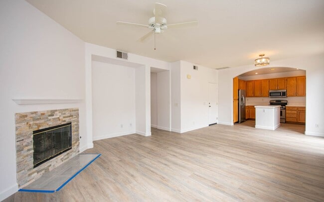 Building Photo - Stunning 3 Bedroom Home in Calavera Hills in Carlsbad