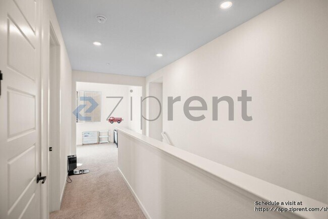 Building Photo - 5378 Shenandoah Vly Ln