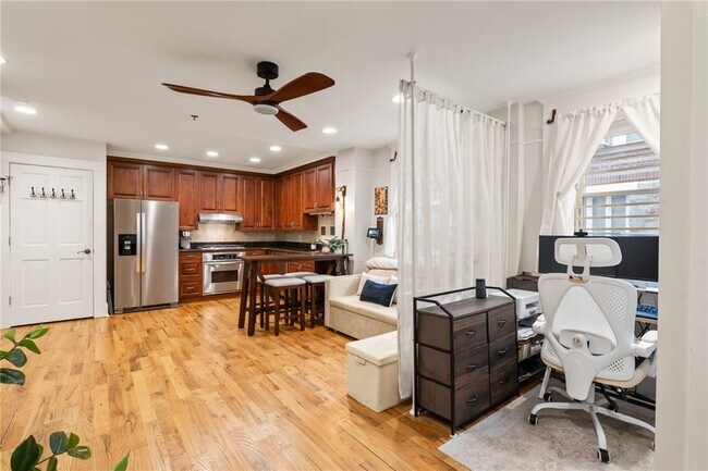 Building Photo - 259 14th St NE