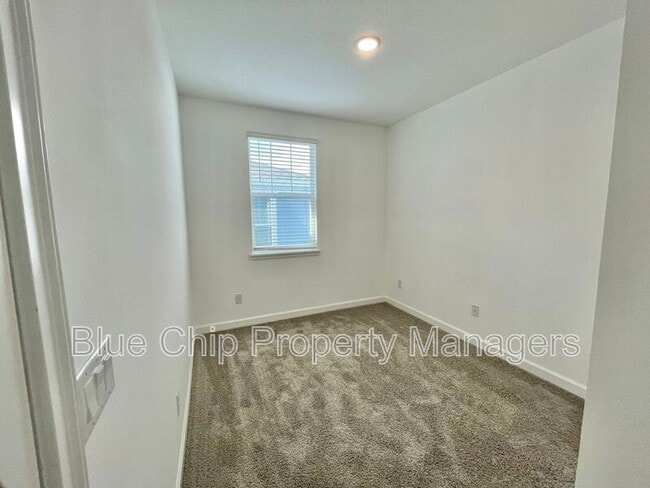 Building Photo - 12101 Via Caselli Ln
