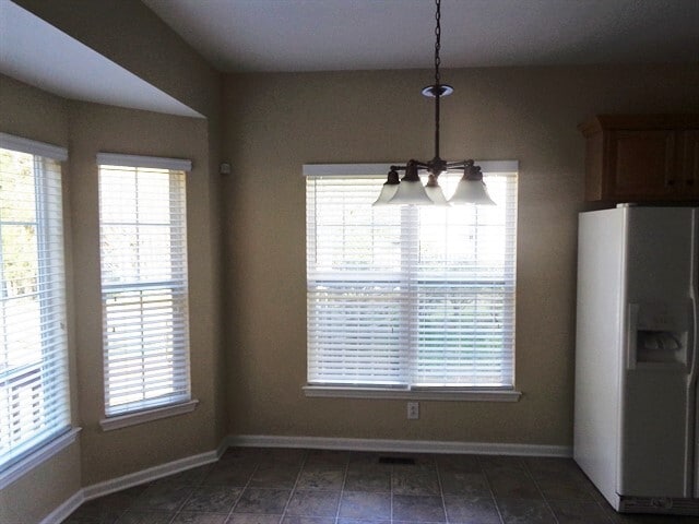 Building Photo - 7495 Sedgebrook Dr E