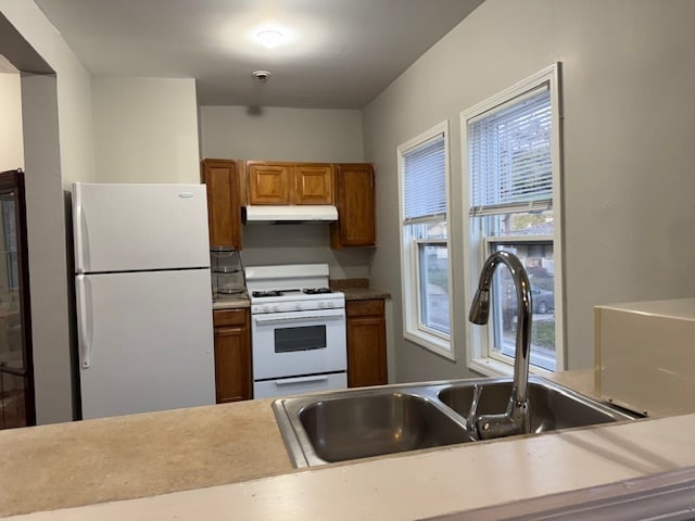 Full Size Refrigerator - 2259 Potomac Ave