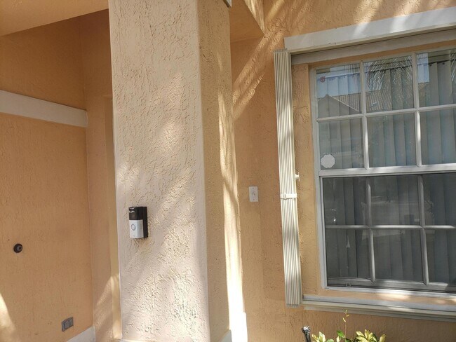 Building Photo - 8587 SW 23rd Ct