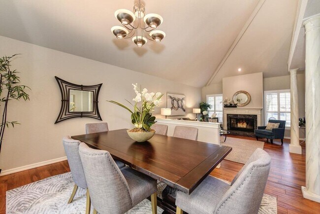 Building Photo - Elegant Granite Bay Home Located in Treelake Village and the  Eureka Union School District