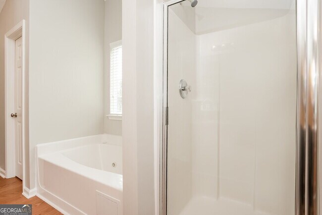 Building Photo - 570 Tuscan Cove