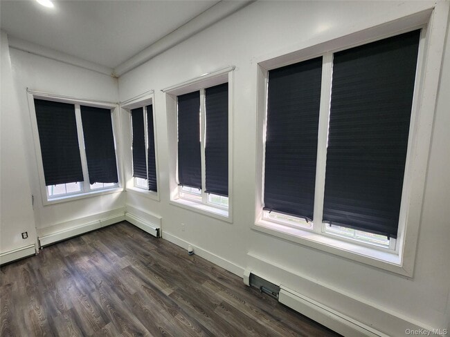 Building Photo - 57 Carpenter Ave