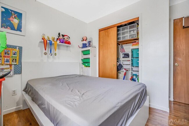 Building Photo - 125 Elizabeth Ave