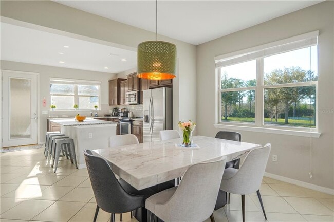 Building Photo - 7245 Half Moon Lake Dr