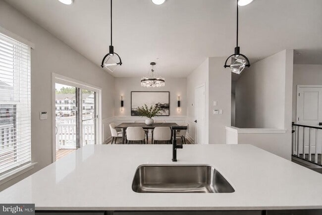 Building Photo - 442 Whirl Ln