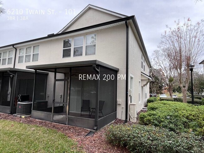 Building Photo - 6210 Twain St