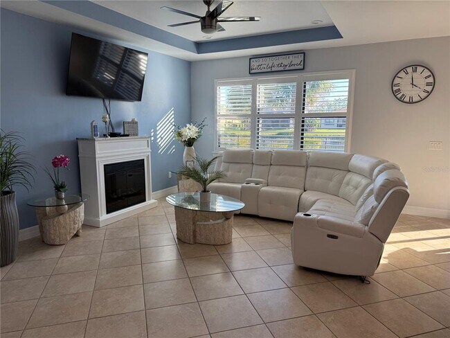 Building Photo - 2599 Marton Oak Blvd