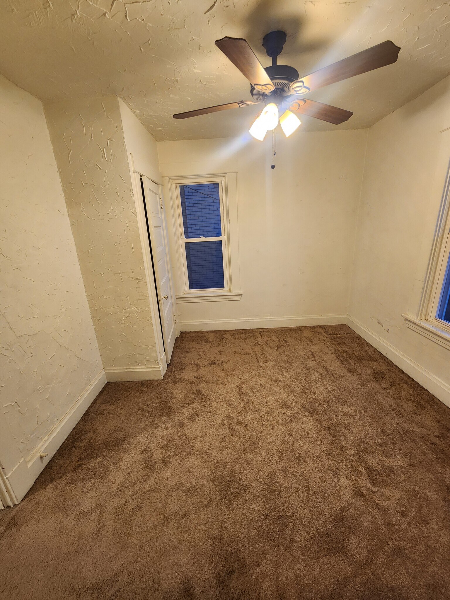 Bedroom 3 - 427 1st St