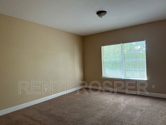 Building Photo - 3717 S Lake Orlando Pkwy