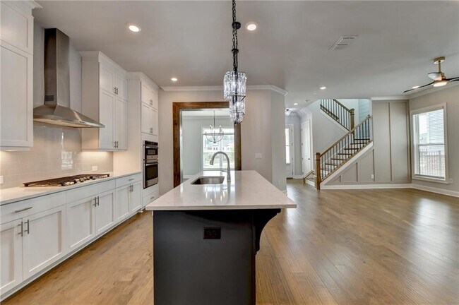 Building Photo - 4536 Molder Dr