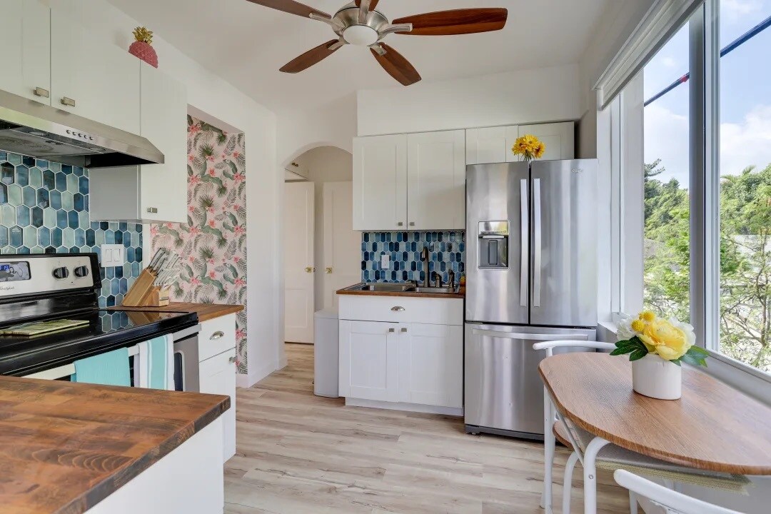 Building Photo - 1320 SW 11th St