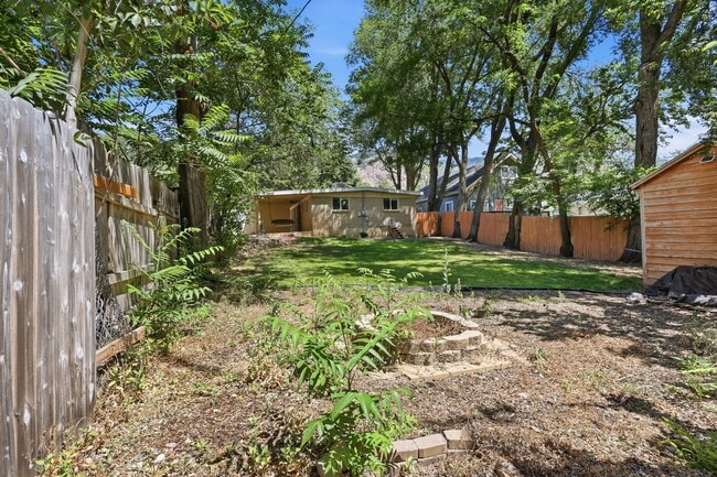 Building Photo - 2125 Polk Ave