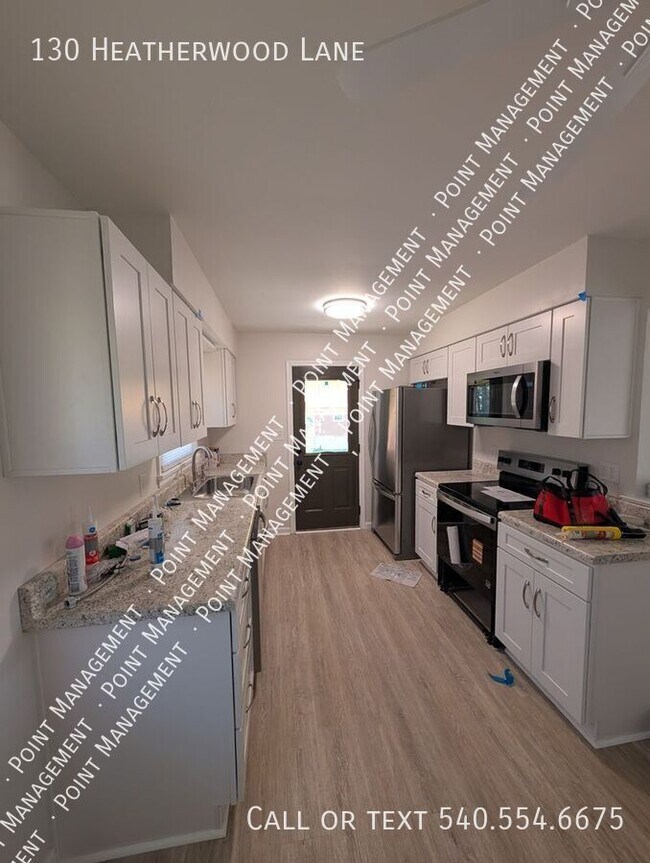 Building Photo - 130 Heatherwood Ln
