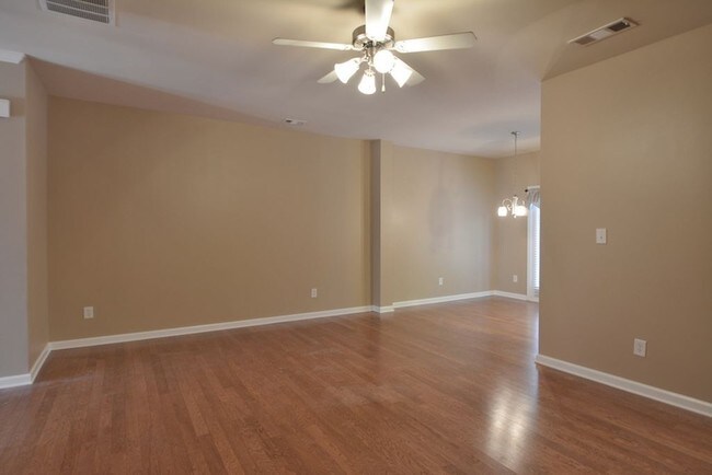 Building Photo - 1023 Nightfall Ct NW