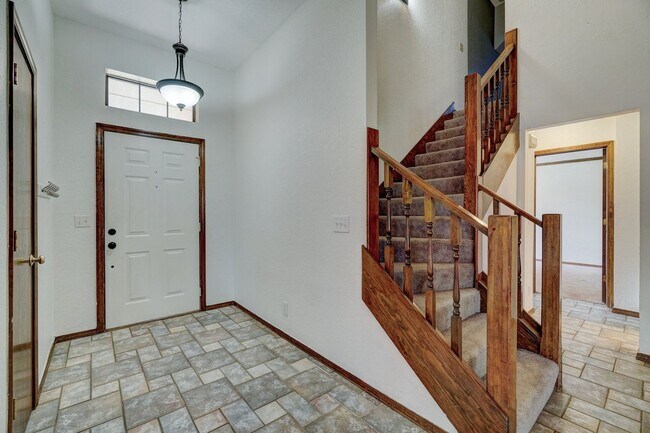 Building Photo - Comfortable Living in Edmond – 3BR with Prime Convenience