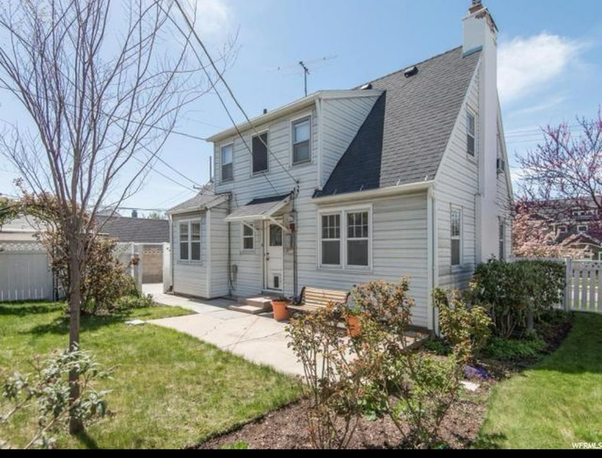 Building Photo - 849 S Greenwood Ter