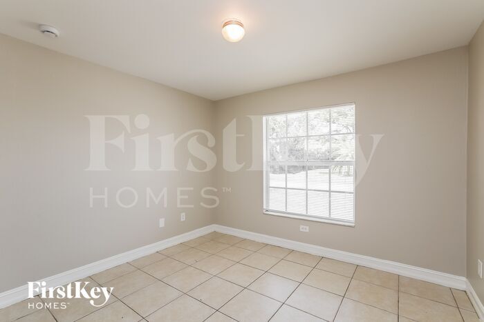 Building Photo - 2803 Owen Ave S