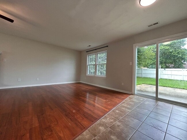 Building Photo - Spacious & Updated 4-Bedroom Gem in the He...