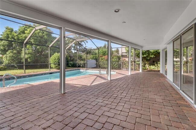Building Photo - 750 Southern Pines Dr