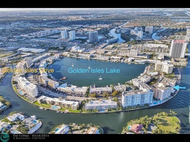 Building Photo - 121 Golden Isles Dr