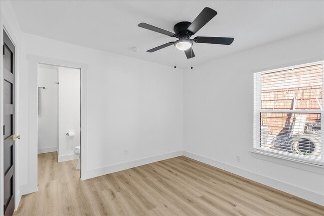 Building Photo - 5219 Cosby St