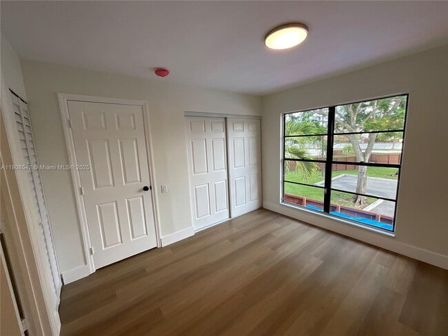 Building Photo - 7133 SW 115th Pl