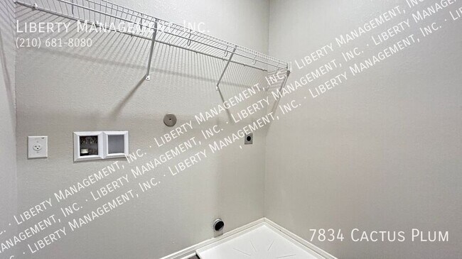 Building Photo - 7834 Cactus Plum Dr